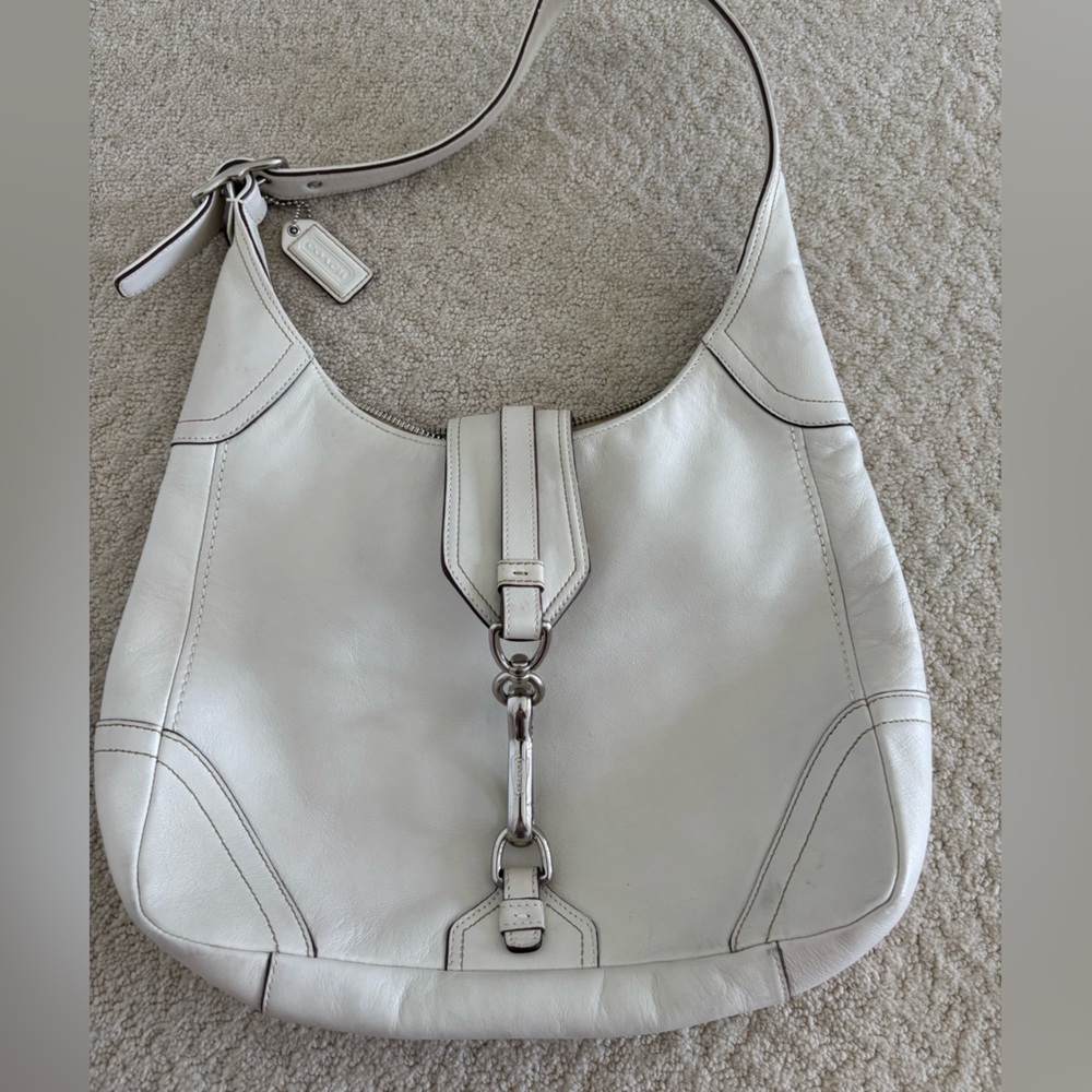 Coach White Shoulder Bag Structured Design